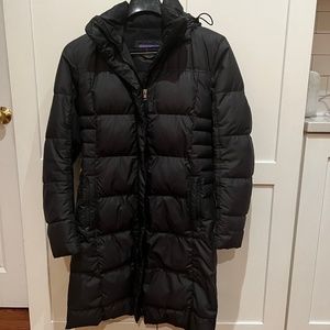 Patagonia Women’s Jackson Glacier Parka (black) Puffer Jacket